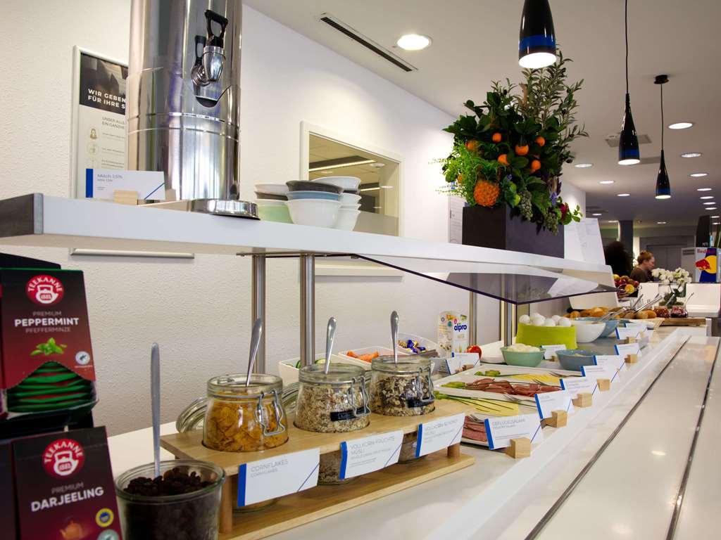 Ibis Budget Koeln Messe Restaurant photo