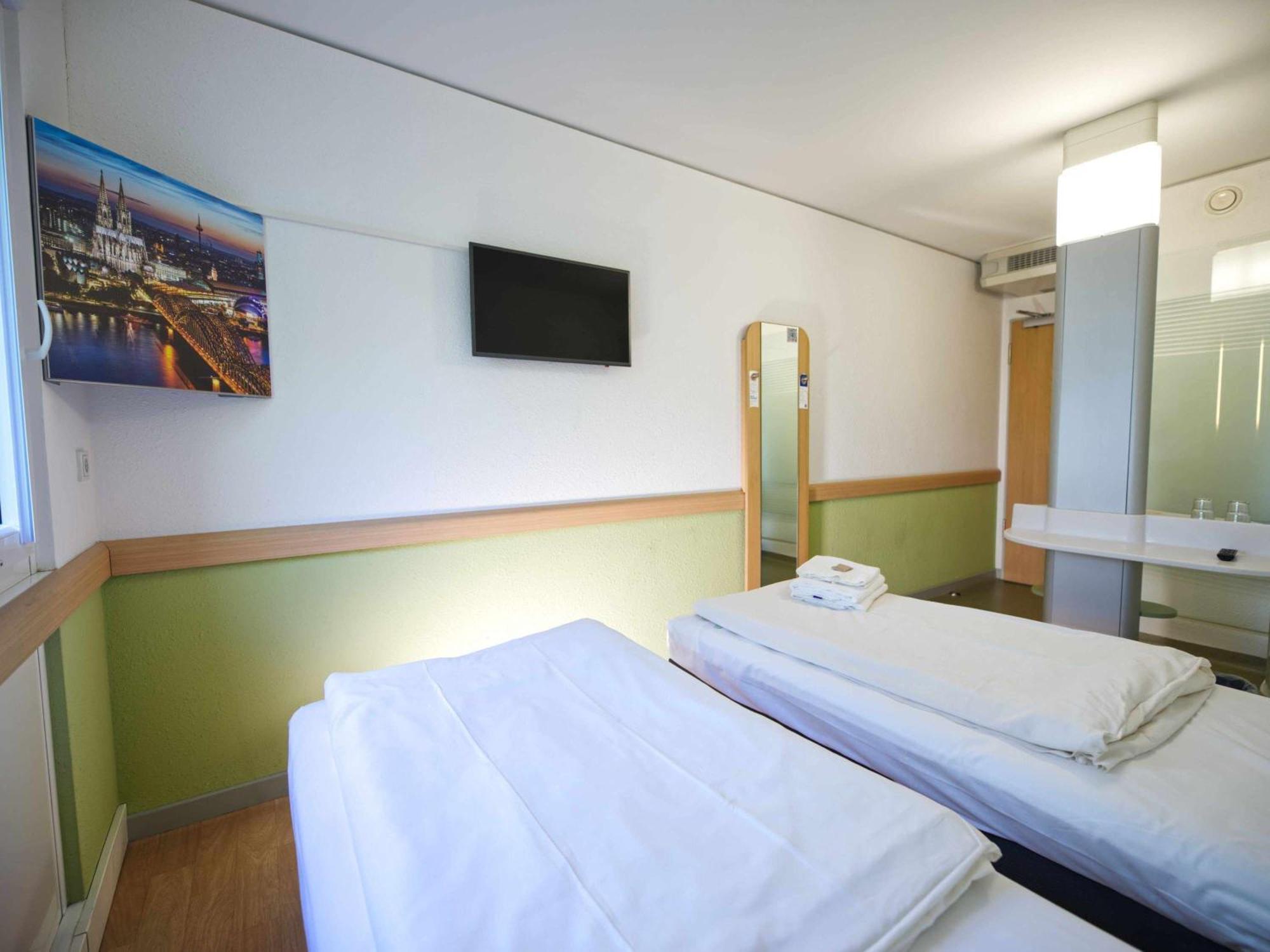 Ibis Budget Koeln Messe Exterior photo