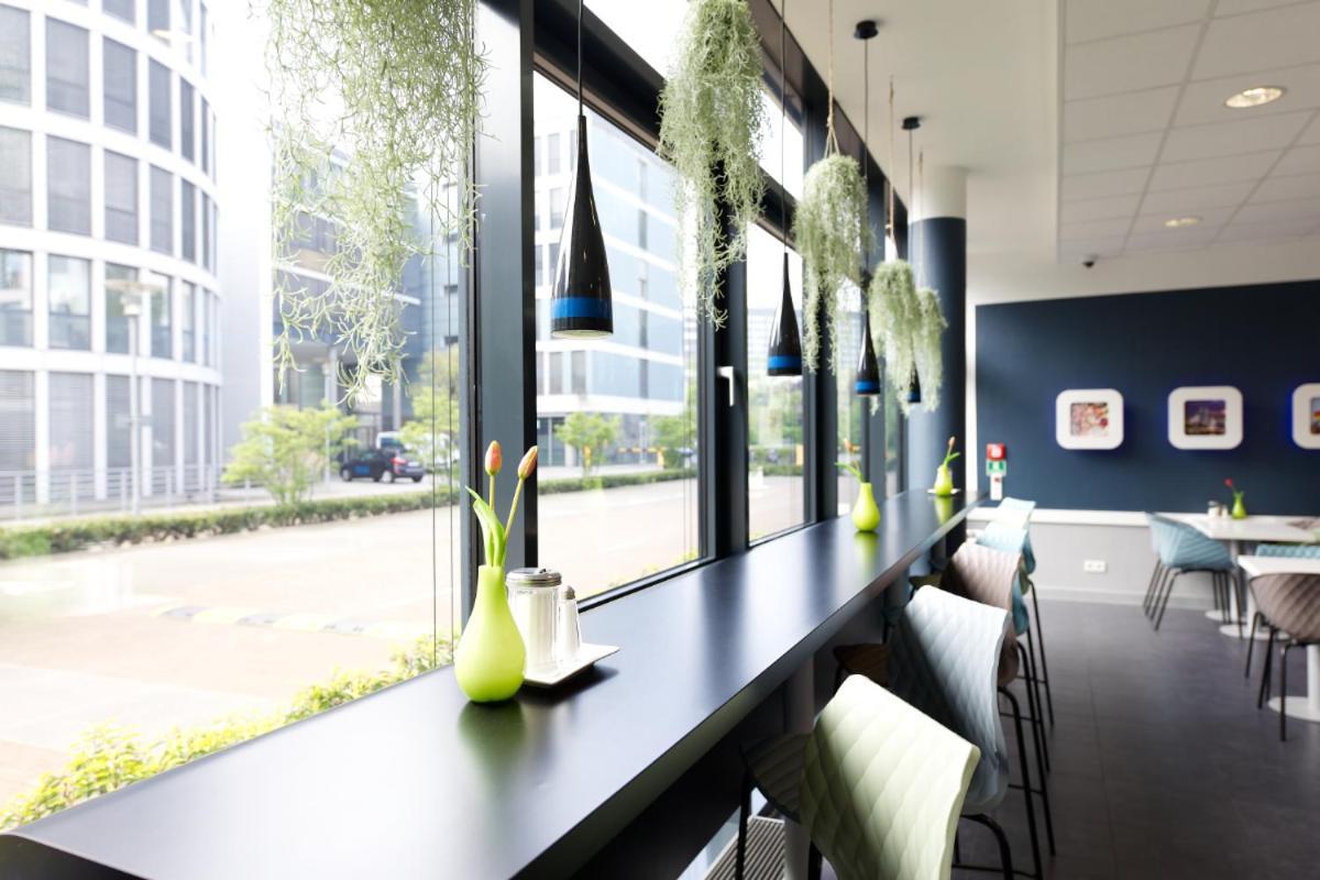 Ibis Budget Koeln Messe Exterior photo