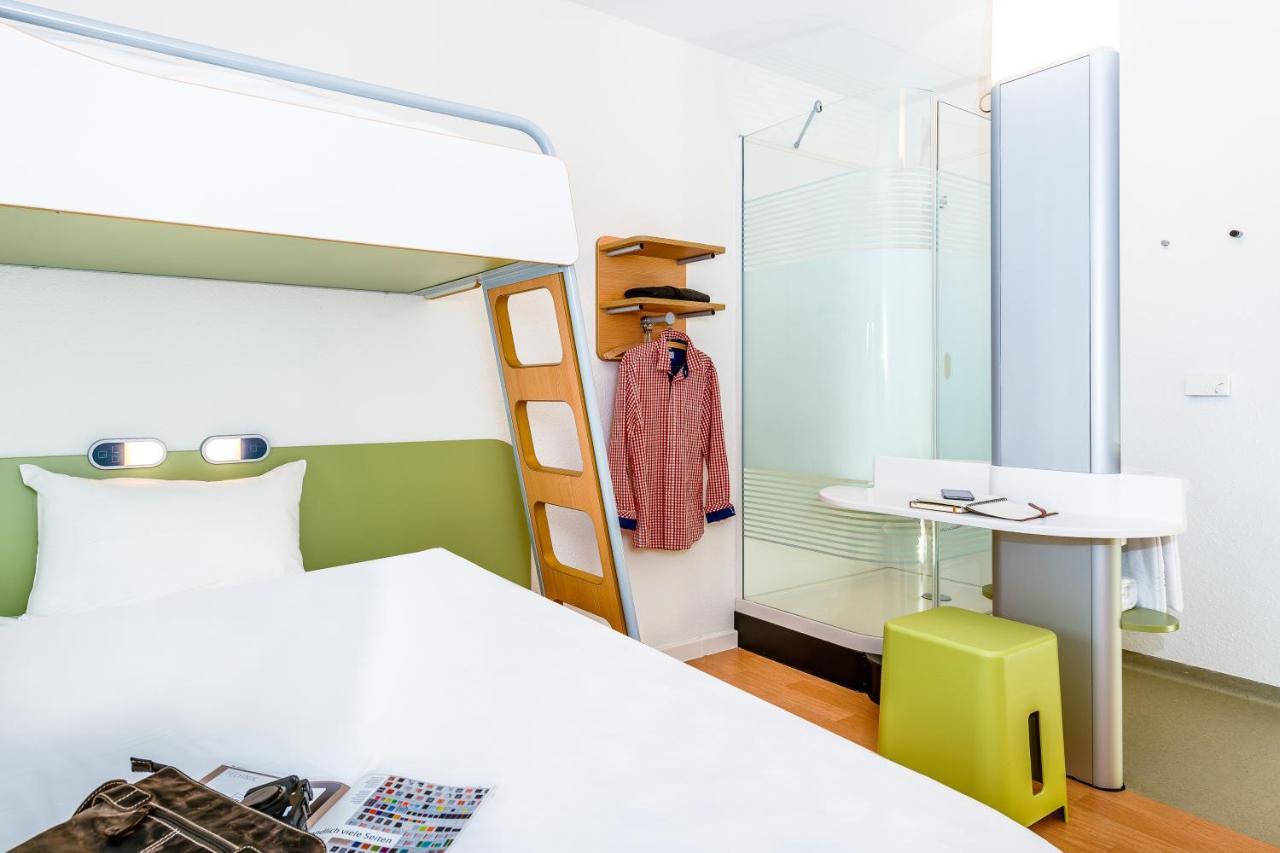 Ibis Budget Koeln Messe Exterior photo